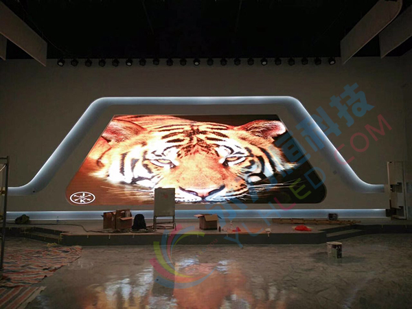 唐山城市展览馆P3室内创意全彩屏长9.5m×高3.32m